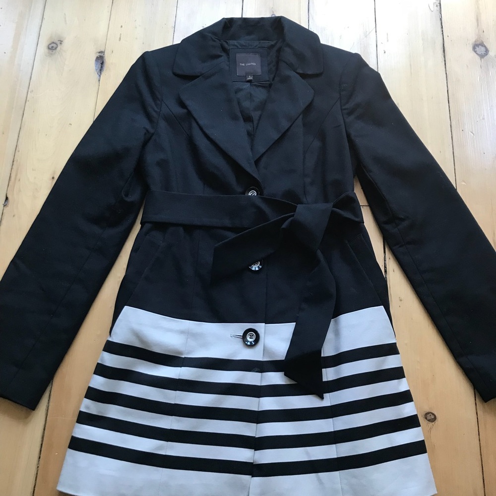Limited dress coat small